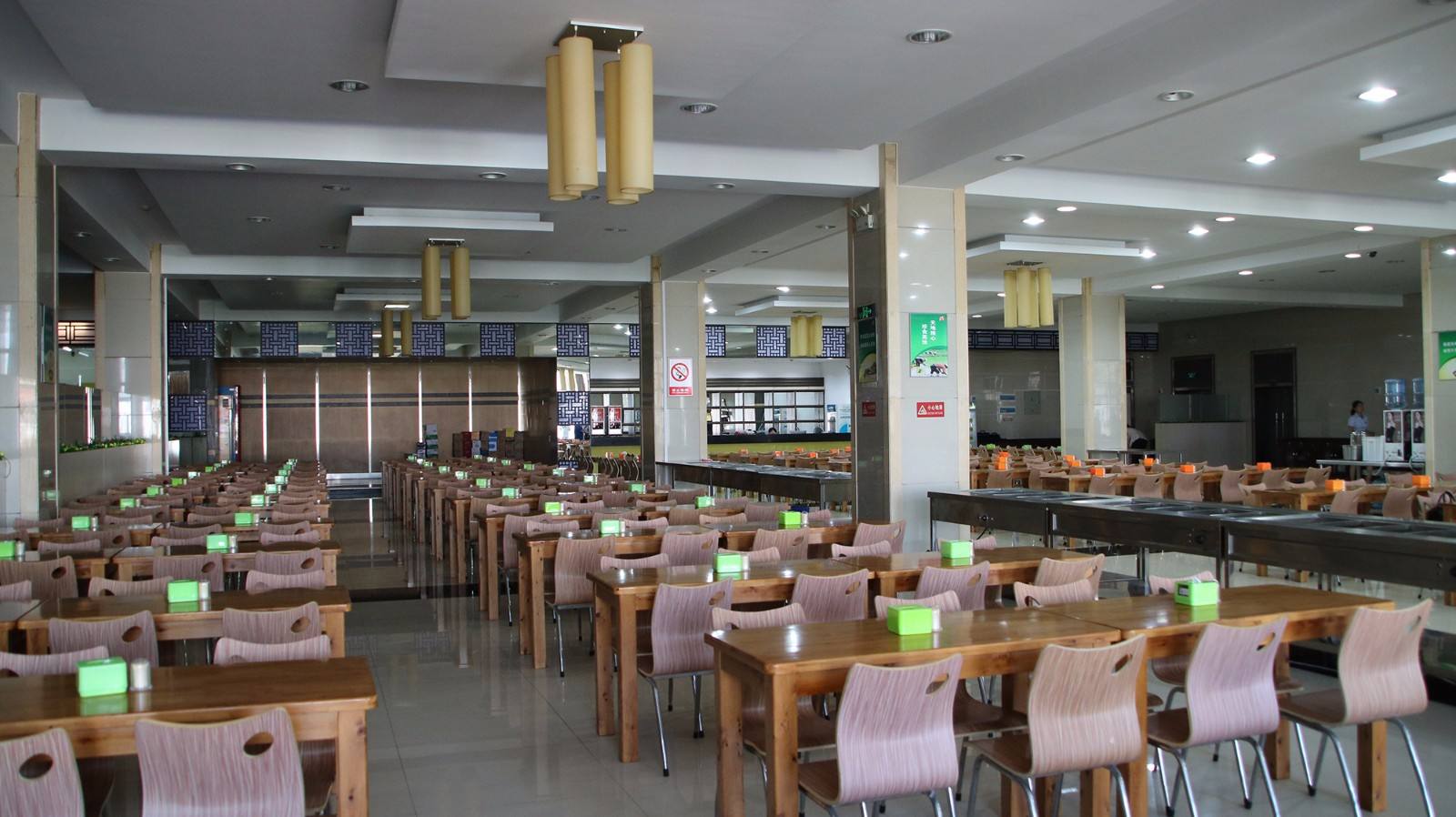 4D團膳學校